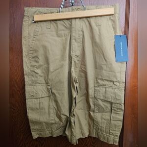 Tommy Hilfiger boy's chino cargo shorts - new with tags